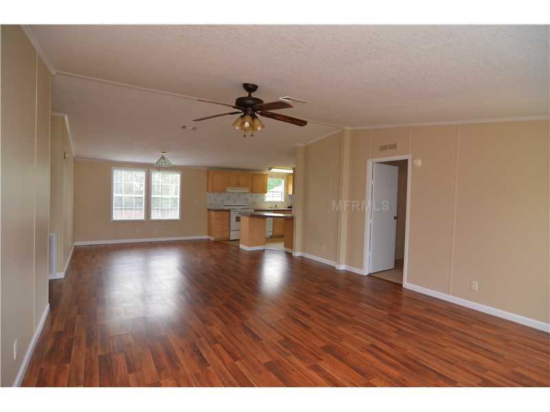 Property Photo:  10402 Goshawk Drive  FL 33578 