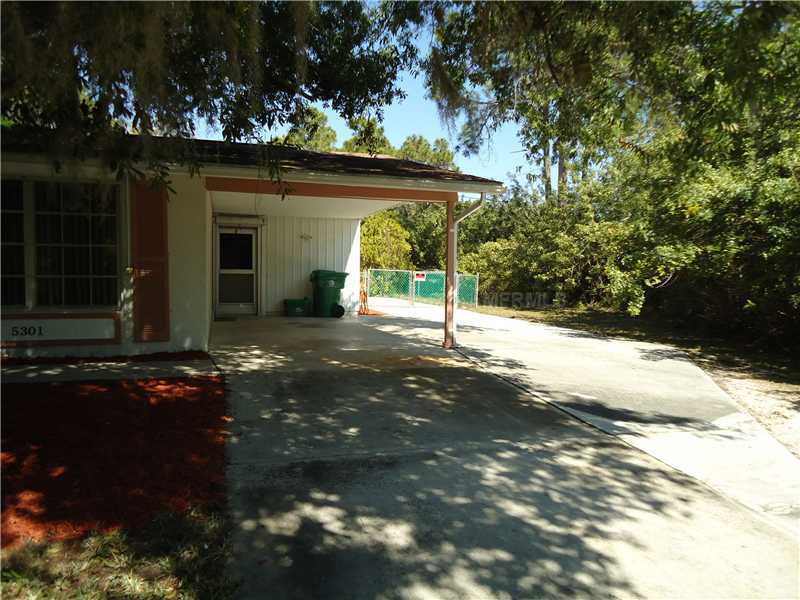 Property Photo:  5301 Norlander Drive  FL 33981 