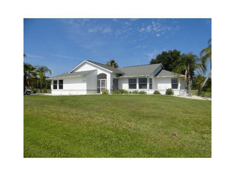 Property Photo:  2227 Harbour Drive  FL 33983 