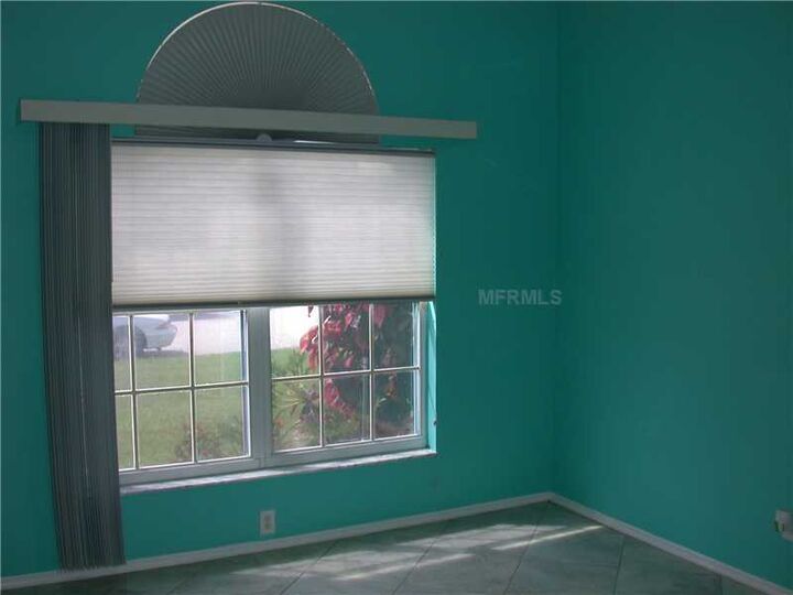 Property Photo:  4219 Tennyson Way  FL 34293 