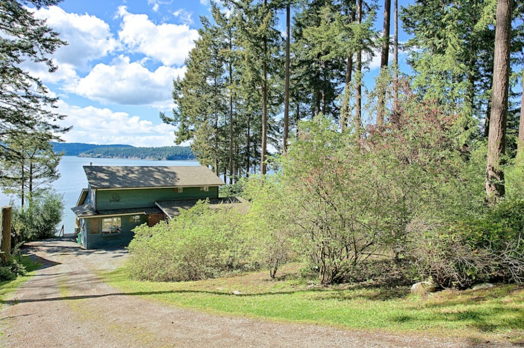 Property Photo:  17446 Golden View Ave  WA 98257 