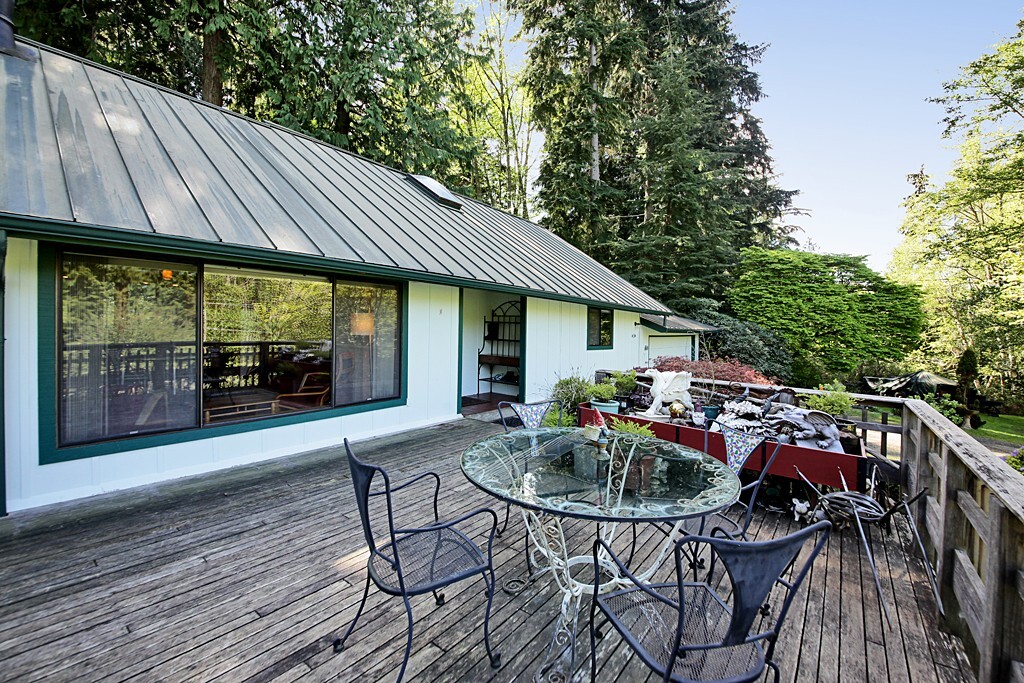 Property Photo: 4184 Sandy Point Rd WA 98260