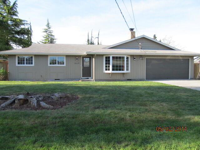 Property Photo:  6510 77th Place NE  WA 98270 