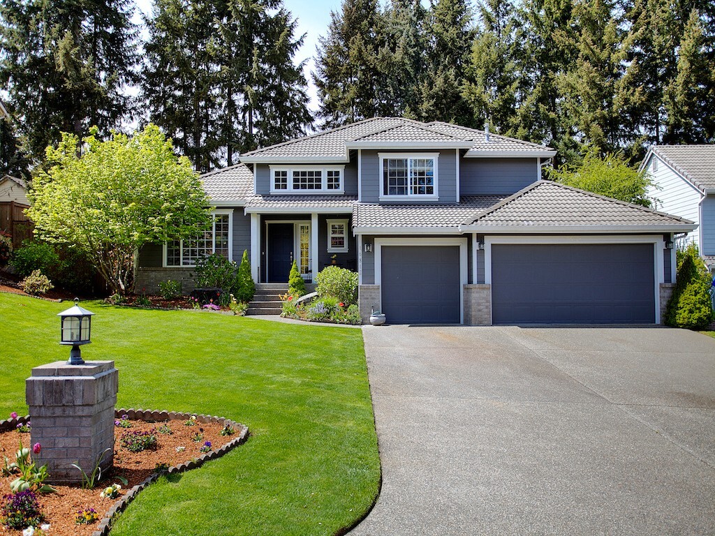 Property Photo: 16812 89th Ave E WA 98375