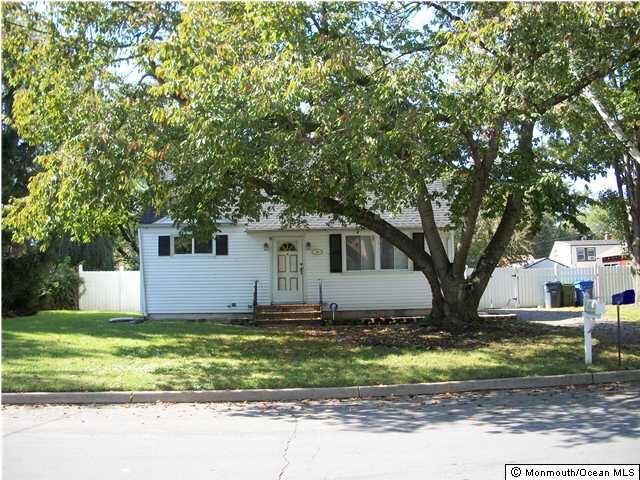 Property Photo:  20 Howard Avenue  NJ 07724 