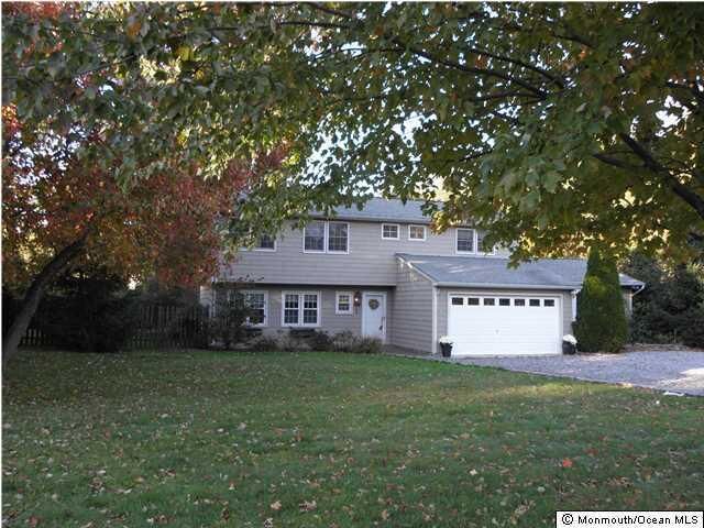 Property Photo:  1 Northvale Avenue  NJ 07739 