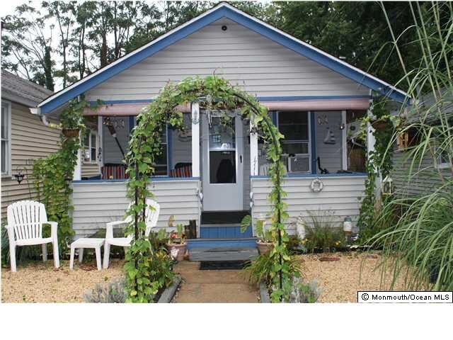 Property Photo:  1709 Newman Street  NJ 07719 