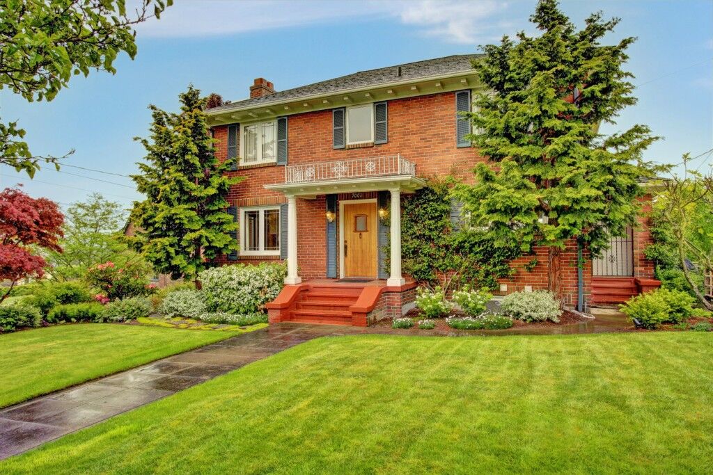 Property Photo: 7001 35th Ave NW WA 98117