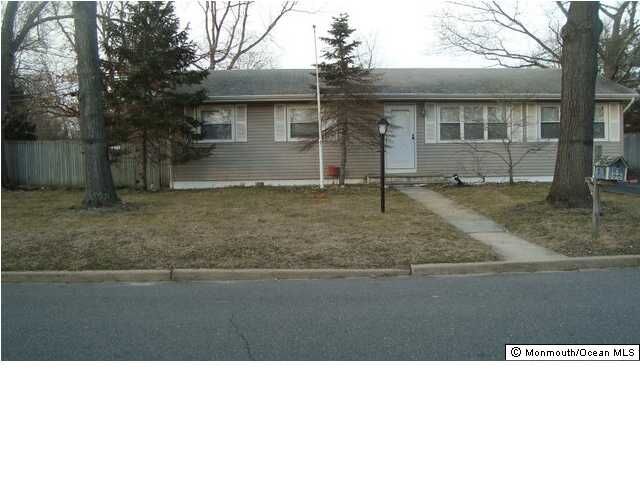 Property Photo:  10 Beam Avenue  NJ 08527 