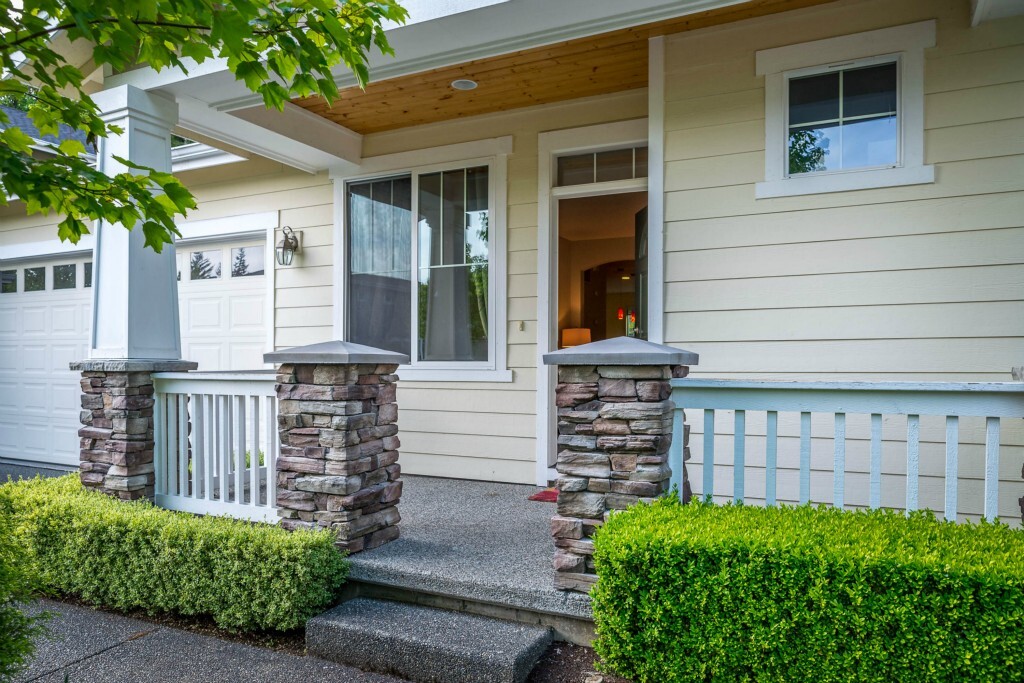 Property Photo:  24134 SE 20th St  WA 98075 