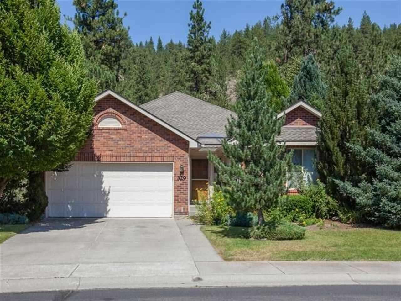 Property Photo: 329 E Bridlewood WA 99224
