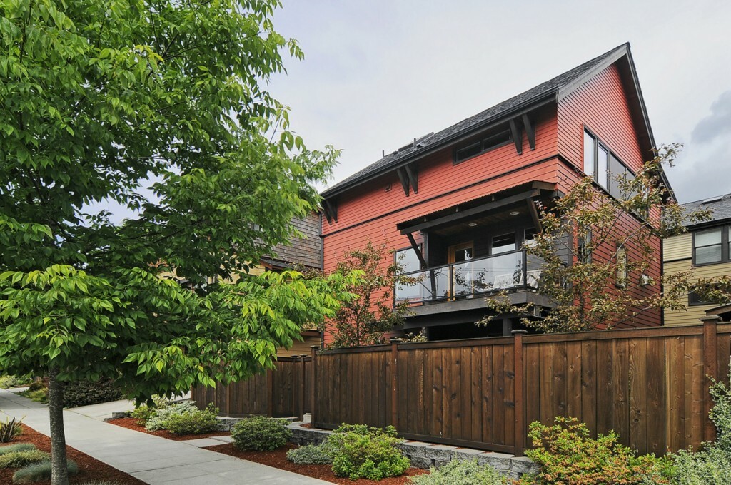 Property Photo: 6702 Alonzo Ave NW WA 98117