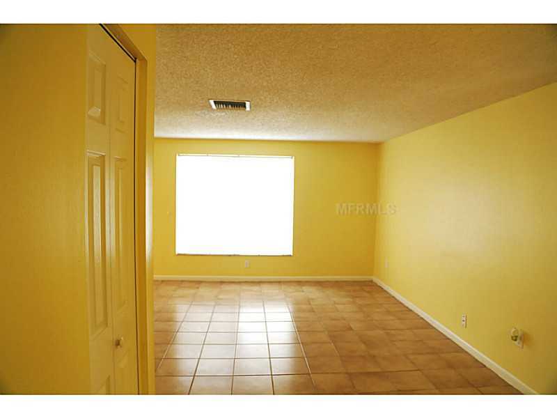 Property Photo:  16003 Saddlestring Drive  FL 33618 