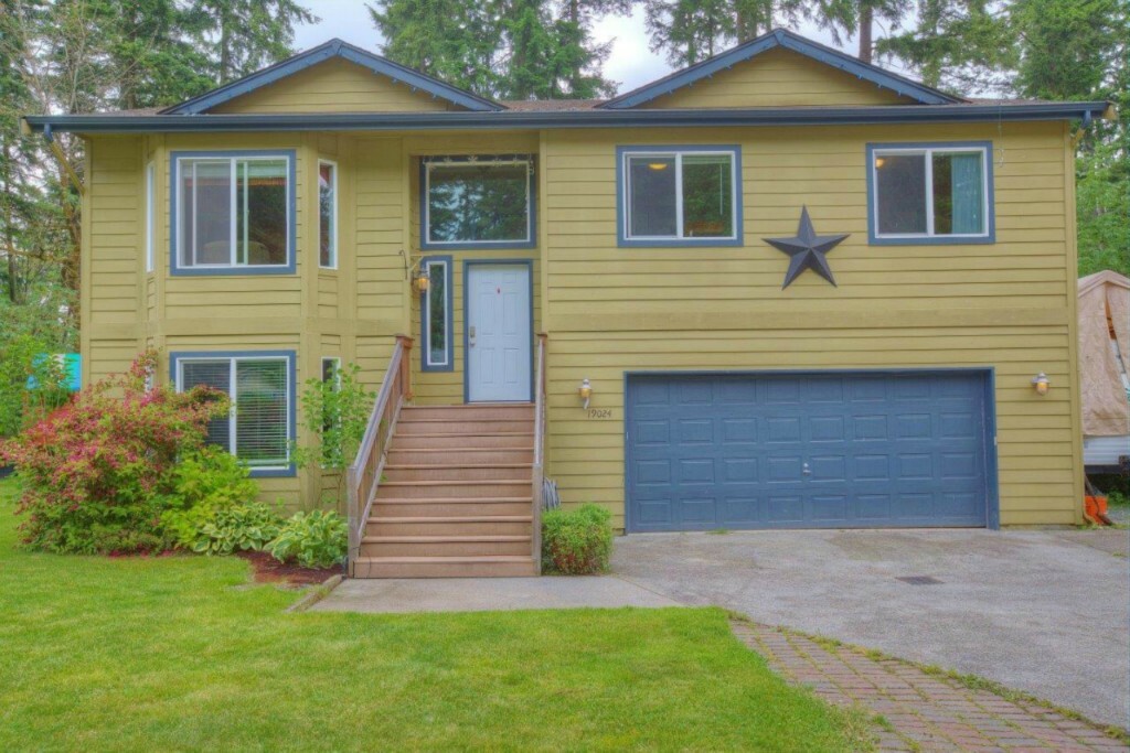 Property Photo:  19024 63rd St E  WA 98391 