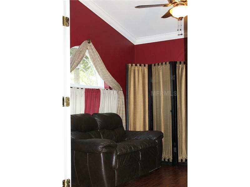 Property Photo: 4605 Portobello Circle FL 33596