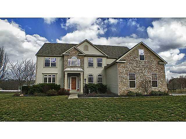 Property Photo: 5592 Meadow Grove Drive OH 43123