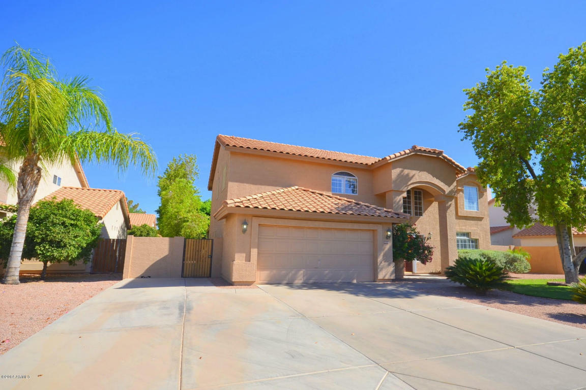 Property Photo:  2922 E Menlo Street  AZ 85213 