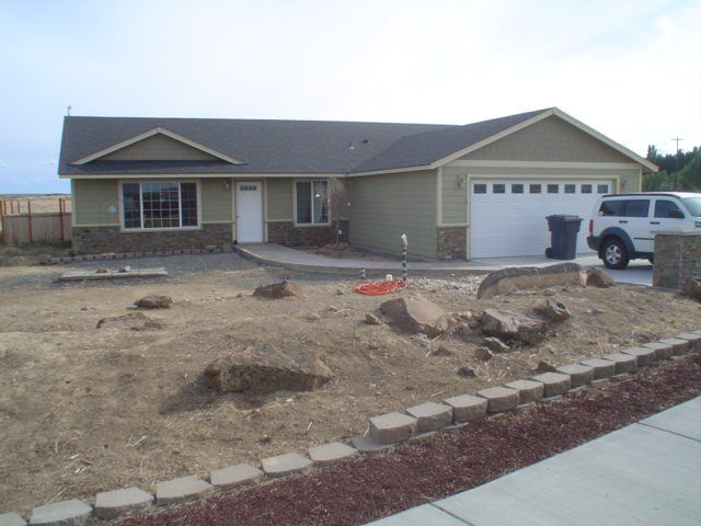 Property Photo:  28 Sunwest Drive  WA 98823
