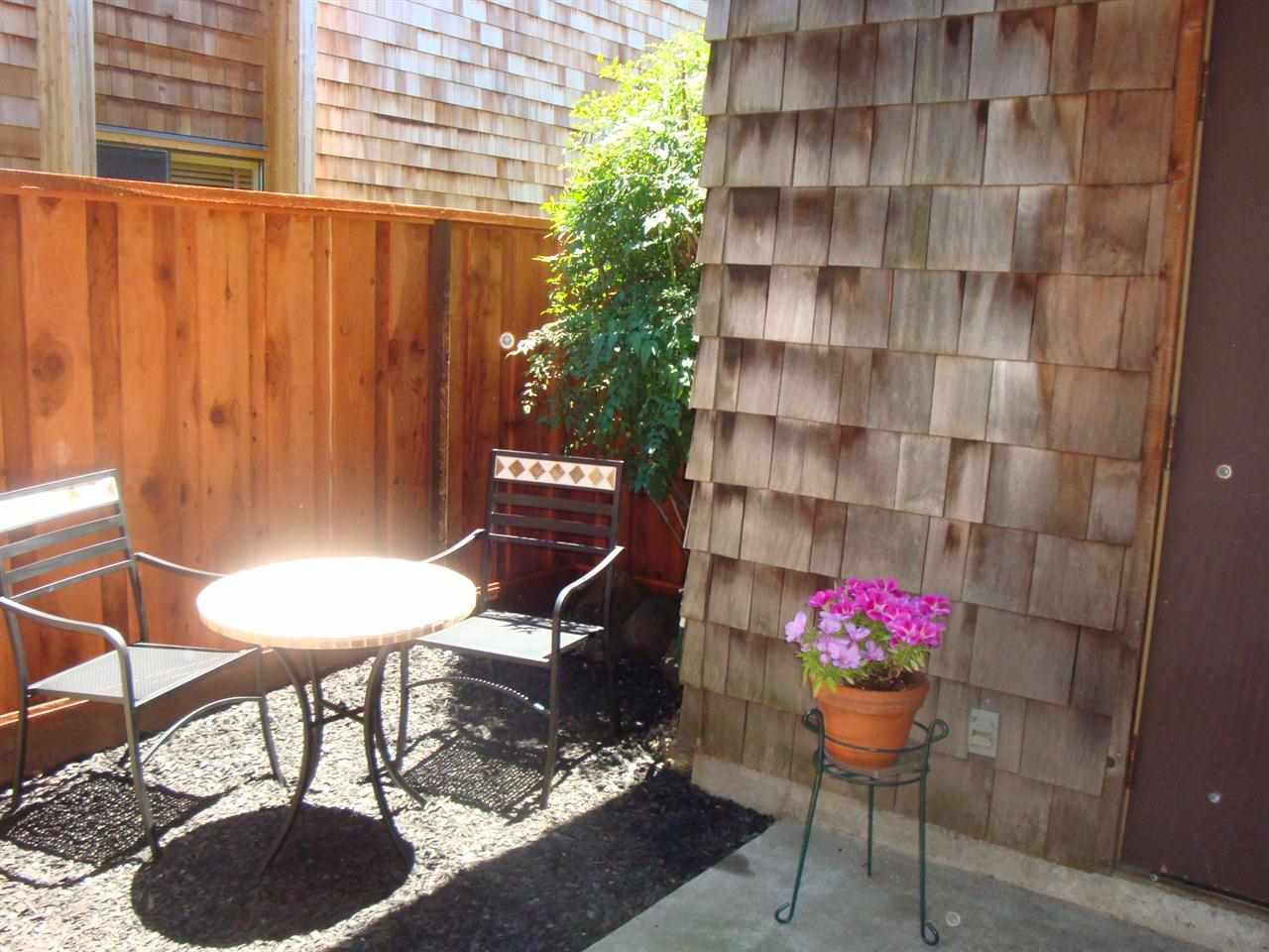 Property Photo: 2450 Walters Way 27 CA 94520-3626