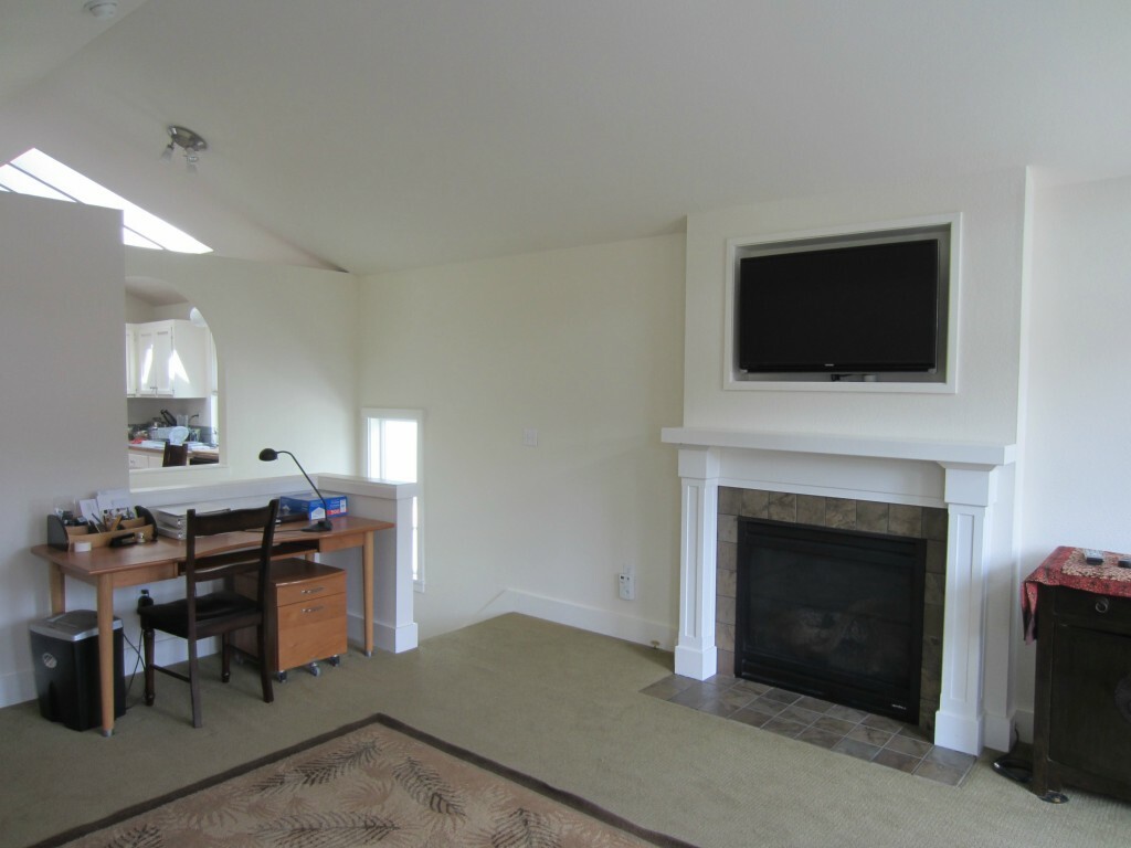 Property Photo: 6239 5th Ave NW WA 98107