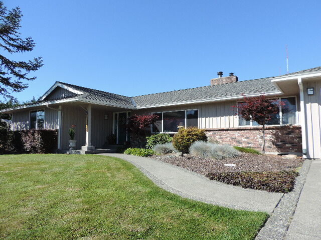Property Photo:  736 Christman Place  WA 98362 