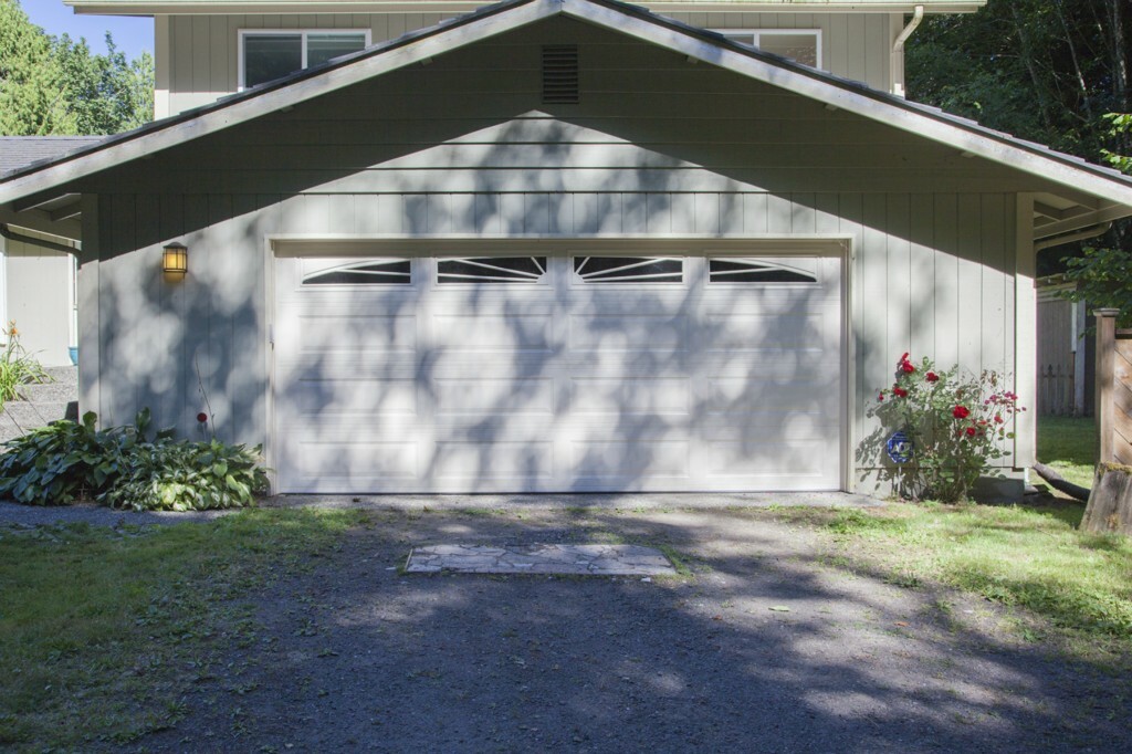 Property Photo:  109 Echo Ct  WA 98366 