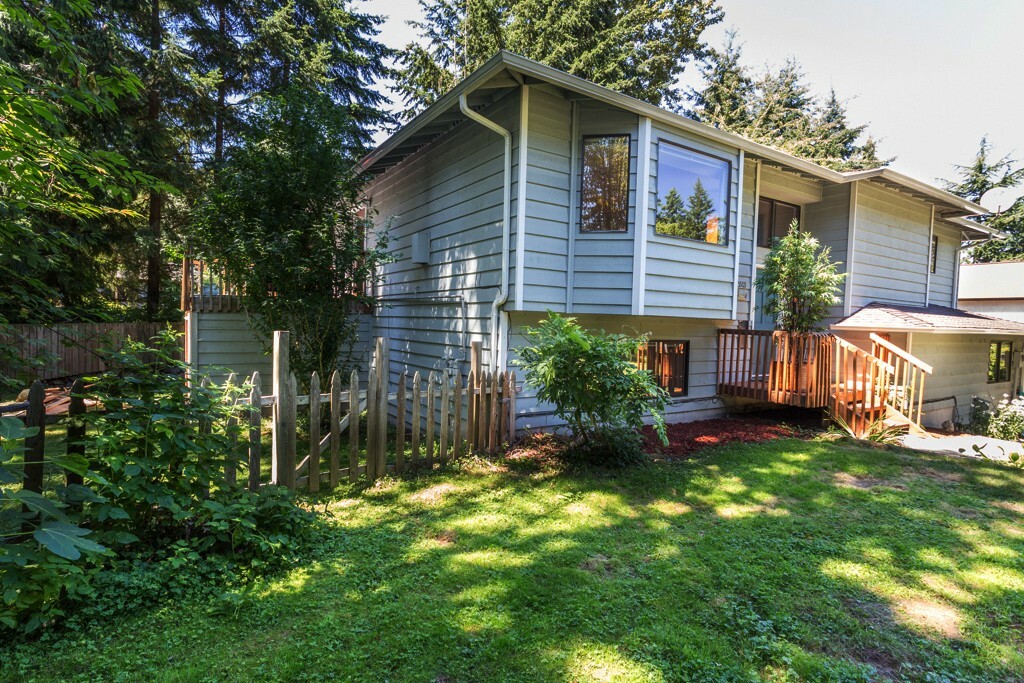 Property Photo:  15505 79th Ave NE  WA 98028 