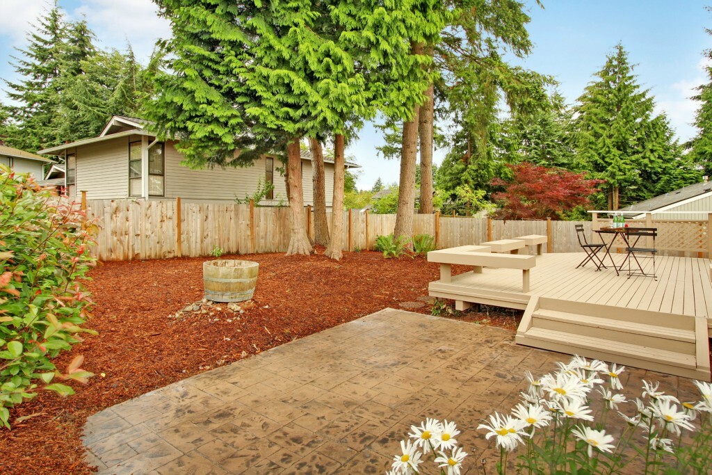 Property Photo:  15015 SE 46th Place  WA 98006 