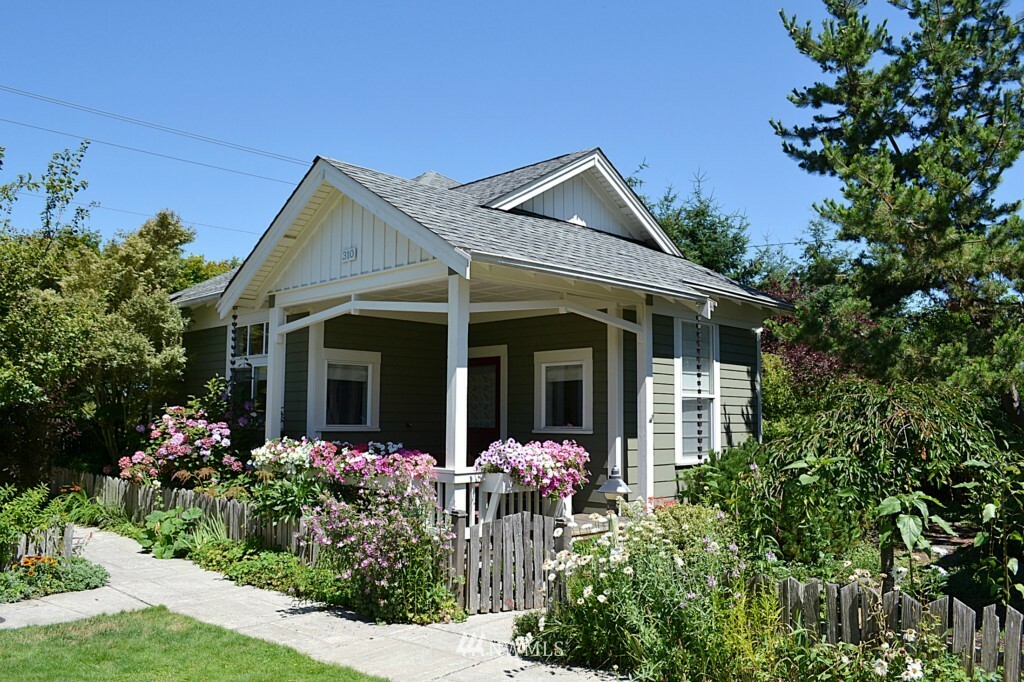 Property Photo:  310 Cottage Lane 2  WA 98260 