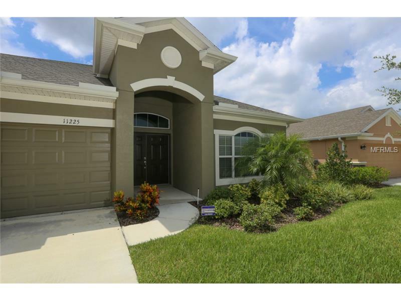 Property Photo: 11225 77th Street E FL 34219