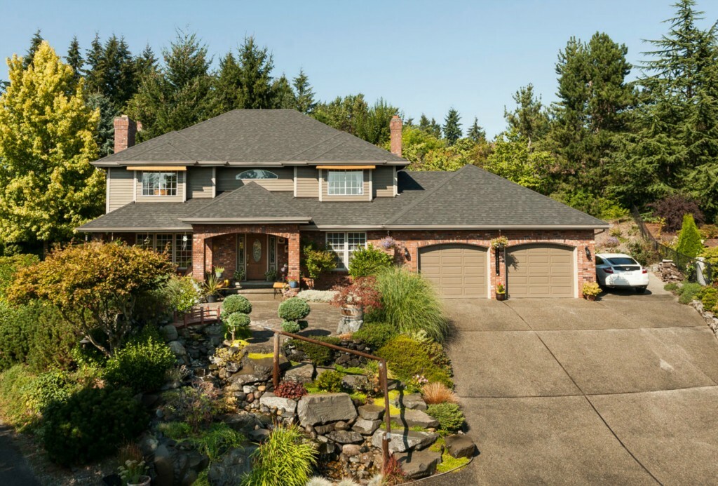 10515 47th St E  Edgewood WA 98372 photo