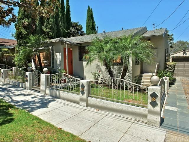 Property Photo:  4317 E 6th Street  CA 90814 