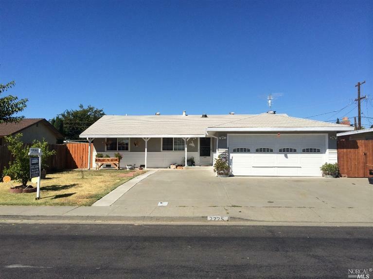 Property Photo:  2225 Santa Rosa Drive  CA 94533 