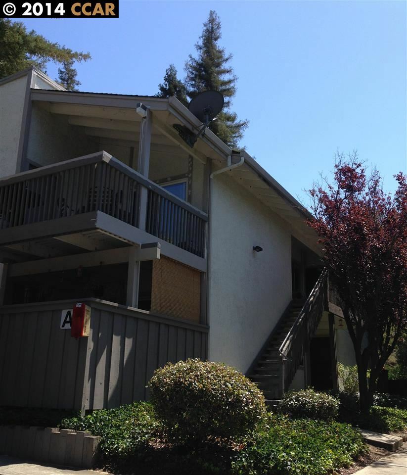 Property Photo:  5455 Kirkwood Dr A5  CA 94521-1604 