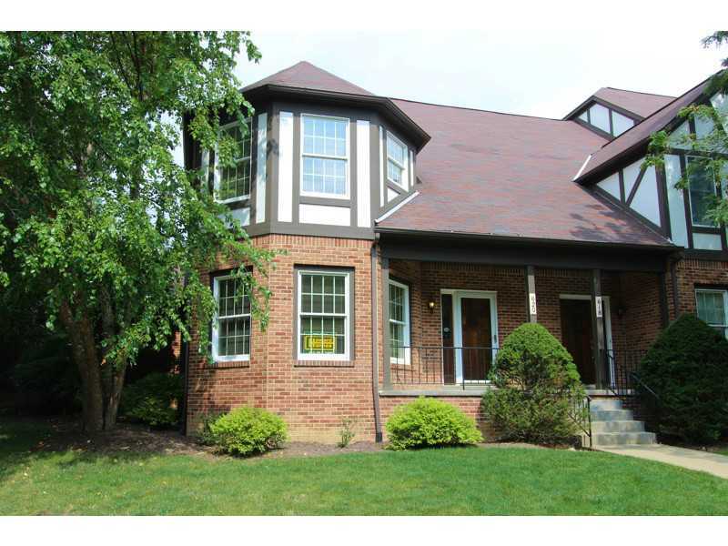 620 Kingsberry Circle  Mt. Lebanon PA 15234 photo