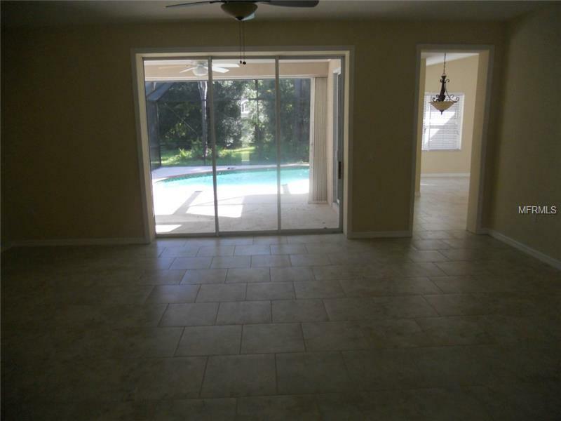 Property Photo:  701 137th Street NE  FL 34212 