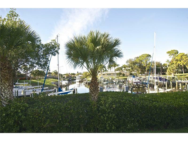 Property Photo:  1812 Bayshore Road  FL 34275 