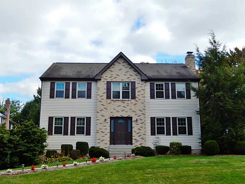 Property Photo:  606 Jennifer Drive  PA 16066 