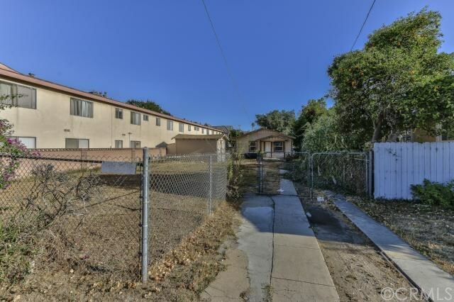 Property Photo:  1720 Acacia Street  CA 91801 