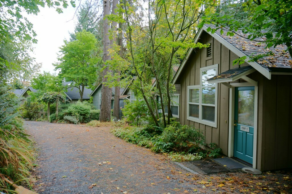 Property Photo:  1501 Lake Washington Blvd 1505F  WA 98122 