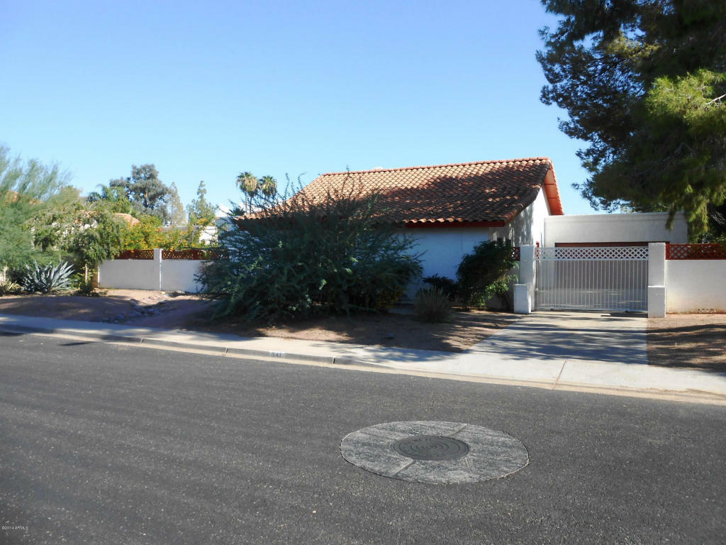 Property Photo:  541 E Grandview Street  AZ 85203 