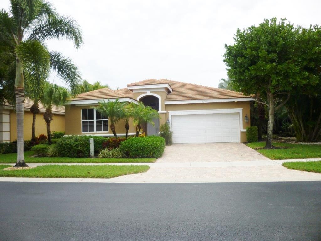 Property Photo: 4203 Imperial Isle Drive FL 33449