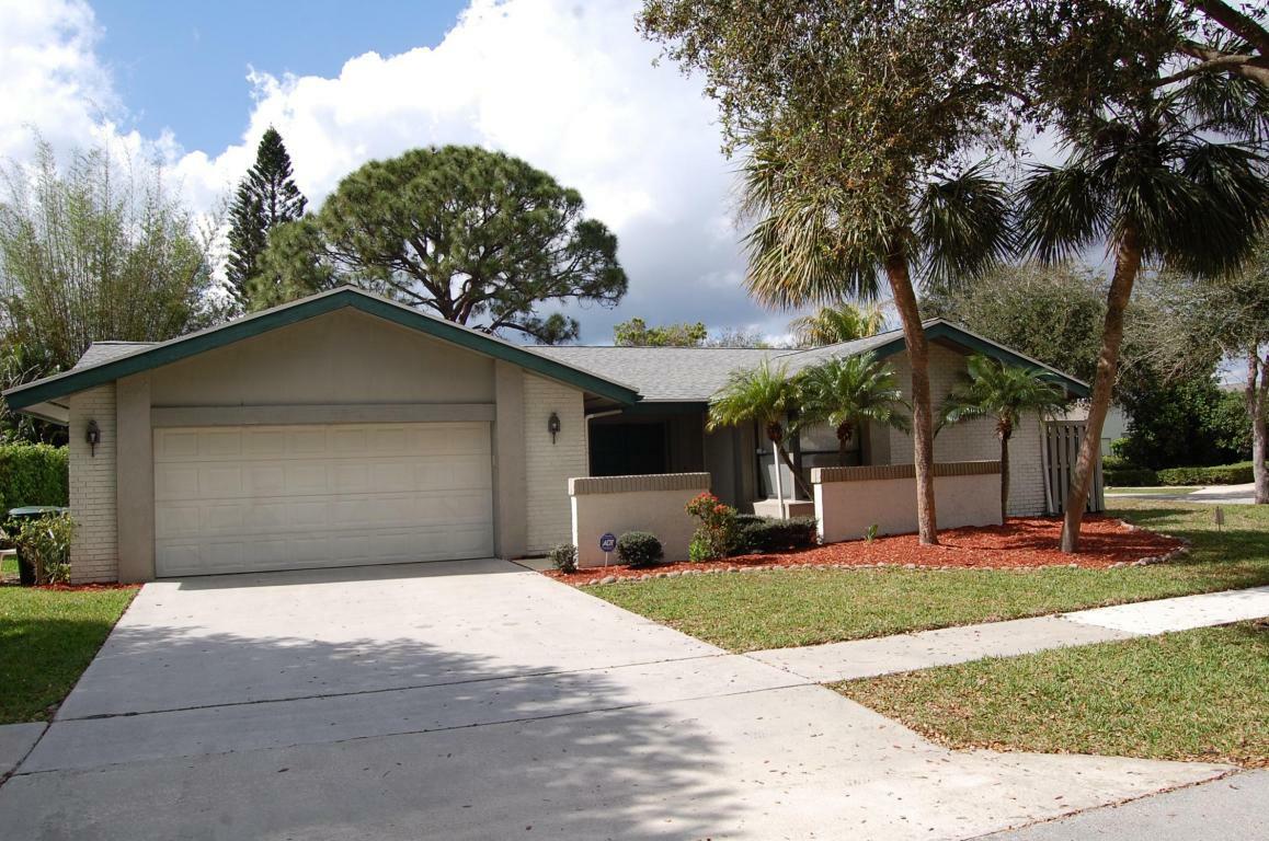 Property Photo:  3099 NW 26th Avenue  FL 33434 