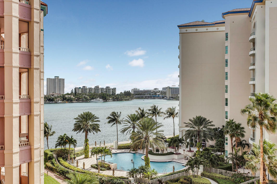 Property Photo: 300 SE 5th Avenue 6130 FL 33432