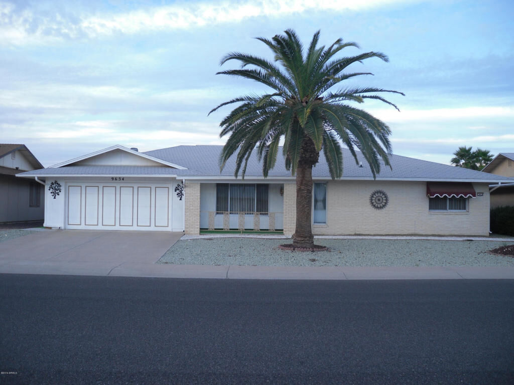 Property Photo: 9634 W Country Club Drive AZ 85373
