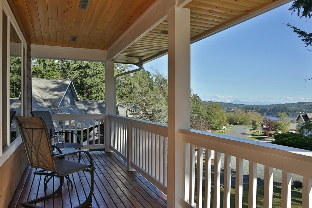 Property Photo:  1319 Sealawn Blvd  WA 98249 