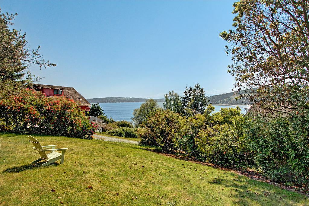 Property Photo:  2211 S Cleven Park Rd  WA 98282 