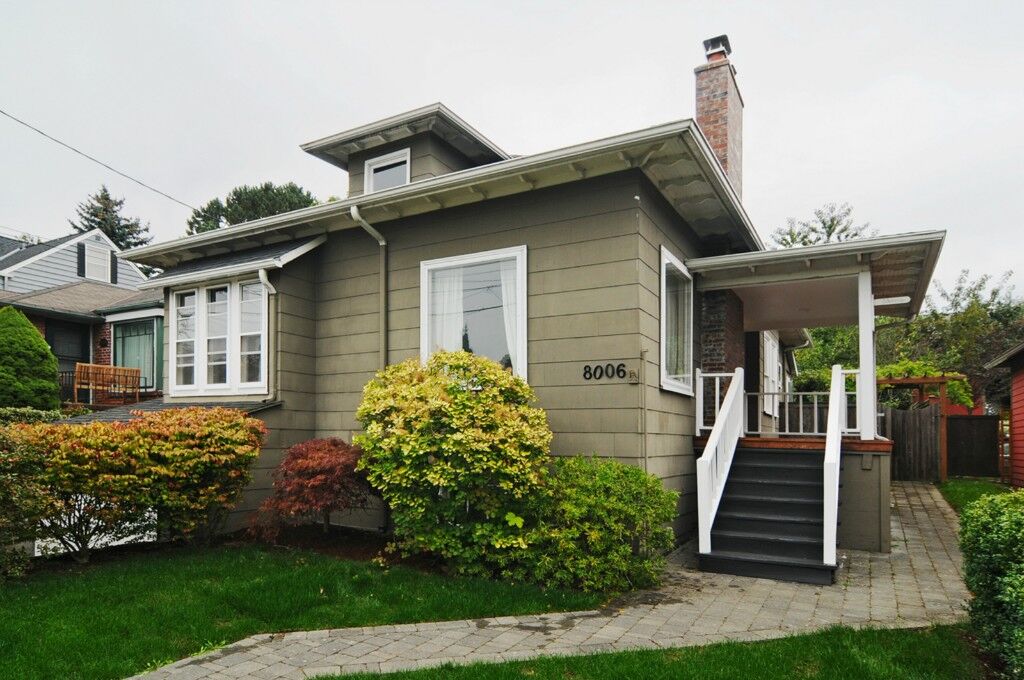 Property Photo:  8006 Stroud Ave N  WA 98103 