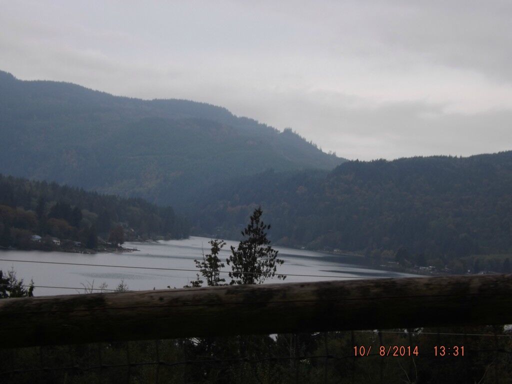 Property Photo: 570 Manley Rd WA 98229