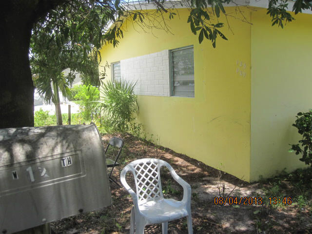 Property Photo:  125 SW 12th Avenue  FL 33444 